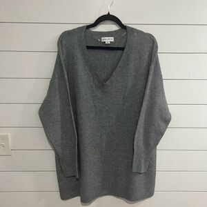 Ava & Viv Women's Charcoal V-Neck Sweater